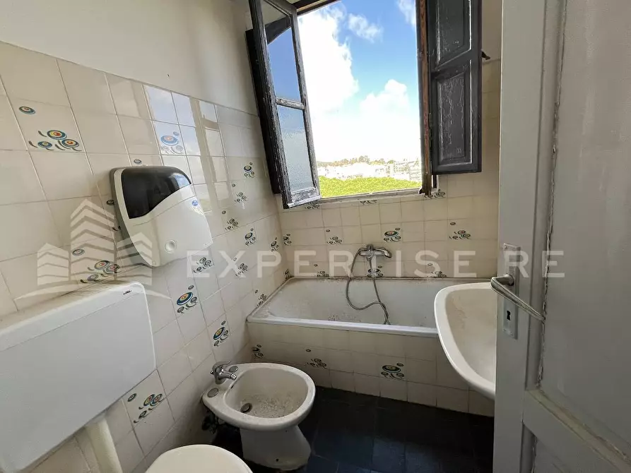 Immagine 23 di Capannone industriale in vendita  in Via delle mura a Messina