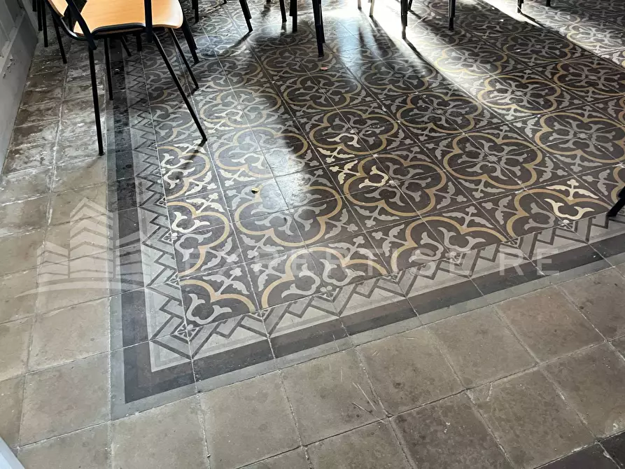 Immagine 30 di Capannone industriale in vendita  in Via delle mura a Messina