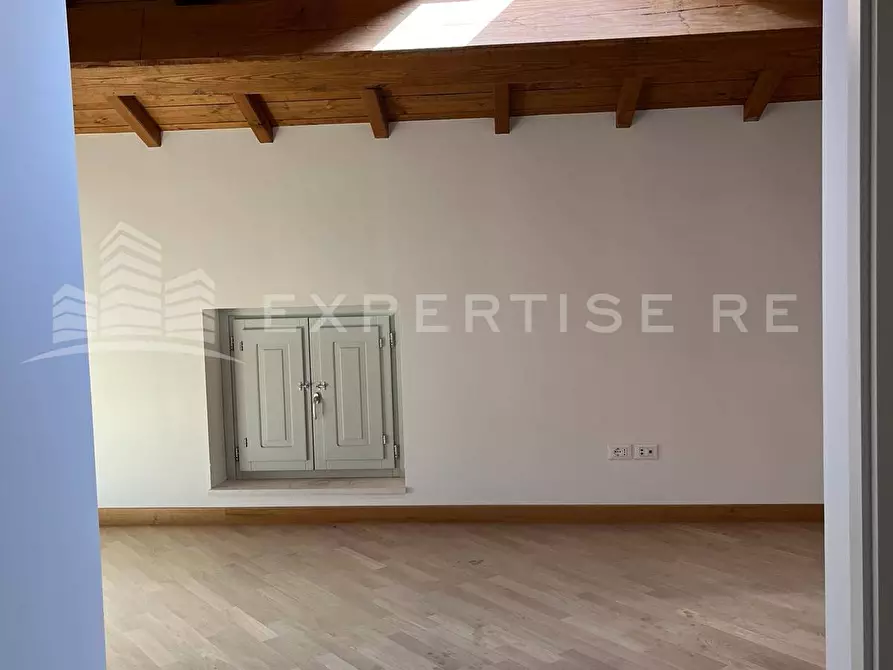 Immagine 7 di Capannone industriale in affitto  in Via Andrea Bafile a L'aquila