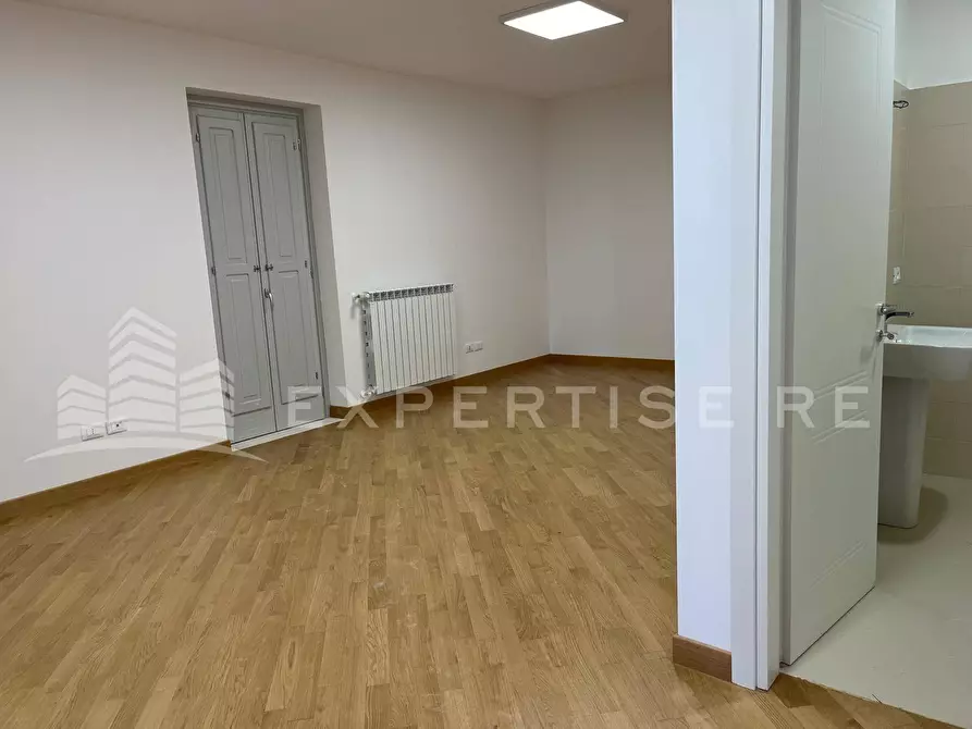 Immagine 8 di Capannone industriale in affitto  in Via Andrea Bafile a L'aquila