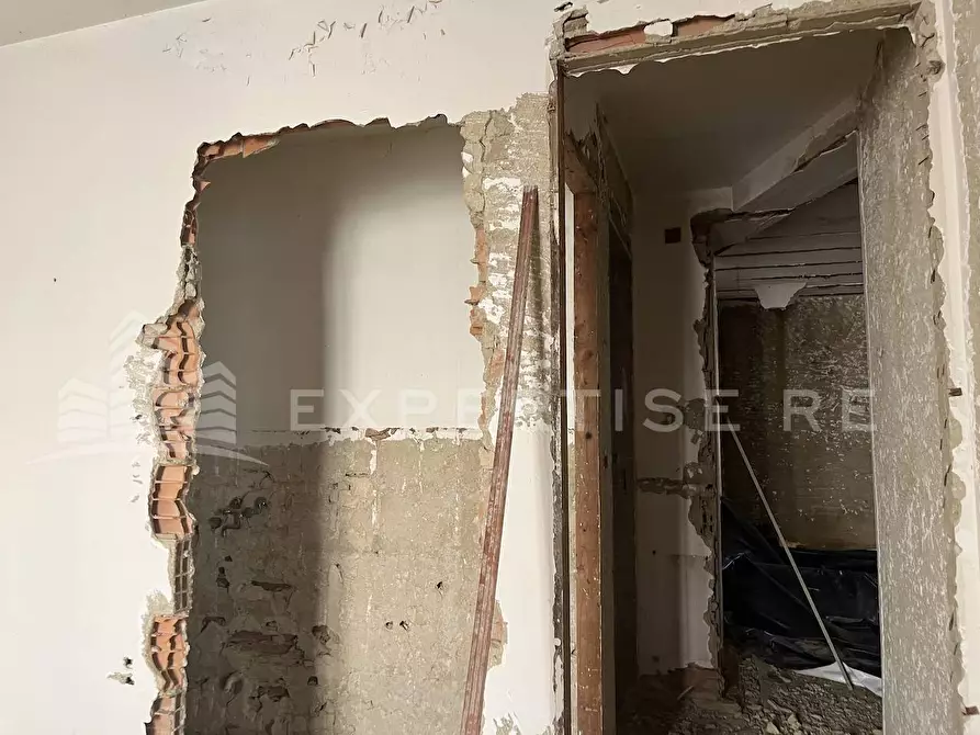 Immagine 23 di Appartamento in vendita  in PIazza IV Novembre a Canicattì