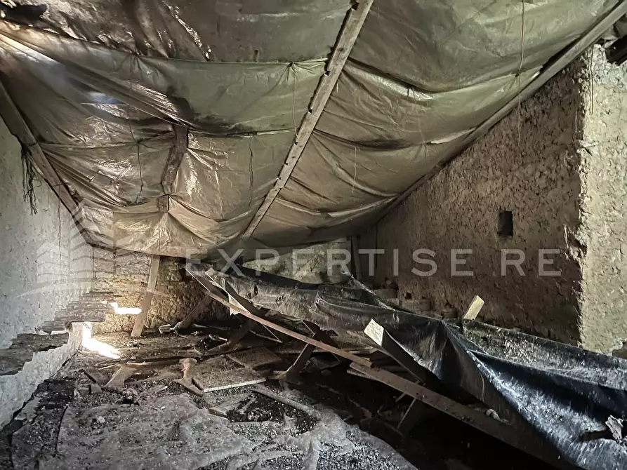 Immagine 29 di Appartamento in vendita  in PIazza IV Novembre a Canicattì