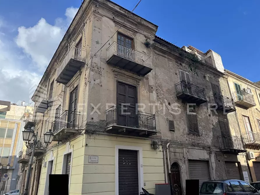 Immagine 7 di Appartamento in vendita  in PIazza IV Novembre a Canicattì