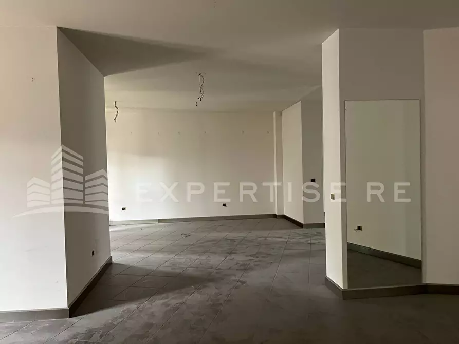 Immagine 20 di Ufficio in vendita  in Via Cittadella a Caltanissetta