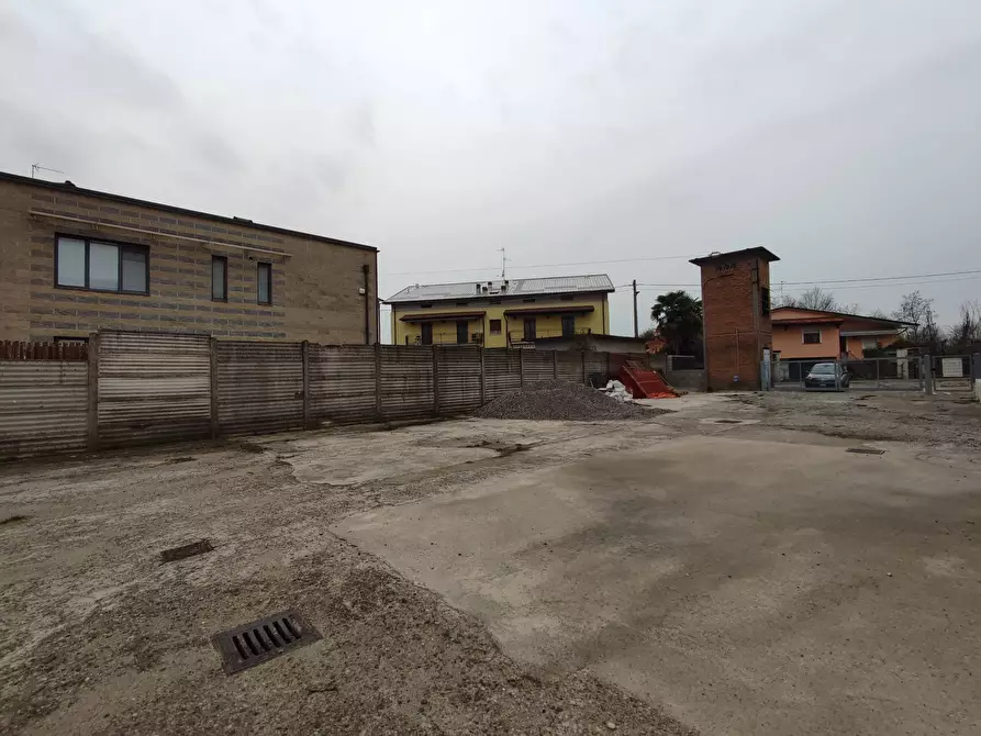 Immagine 5 di Capannone industriale in vendita  in Via Palazzolo a Pontoglio