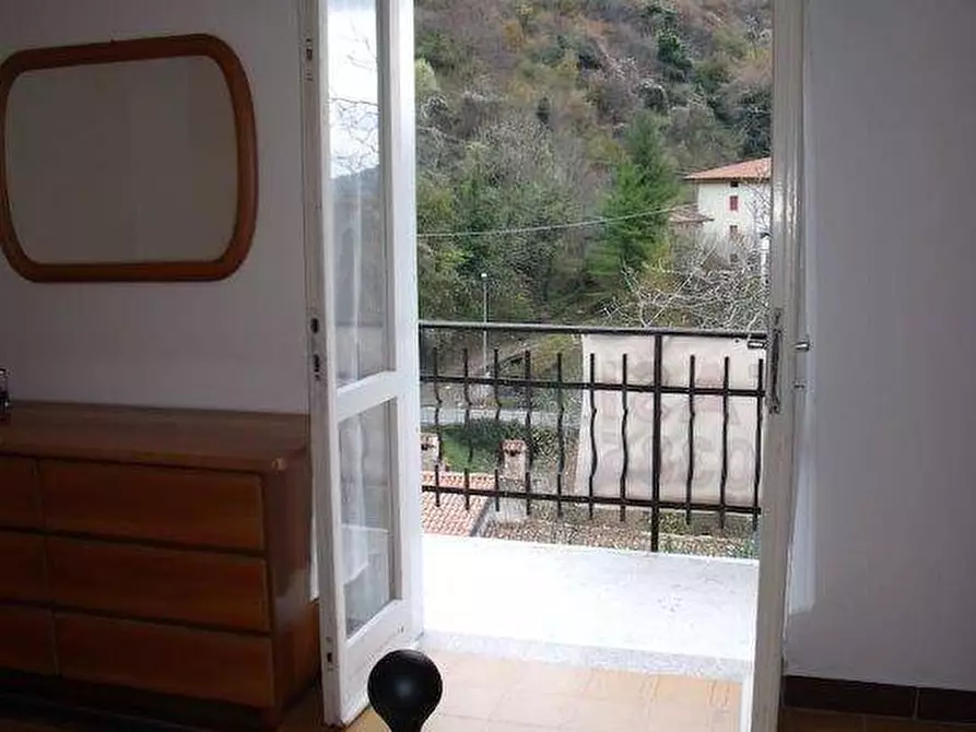 Immagine 7 di Casa indipendente in vendita  in Via Valle a Parzanica