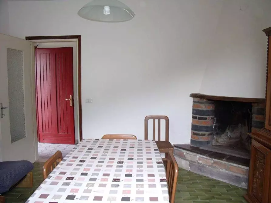 Immagine 11 di Casa indipendente in vendita  in Via Valle a Parzanica