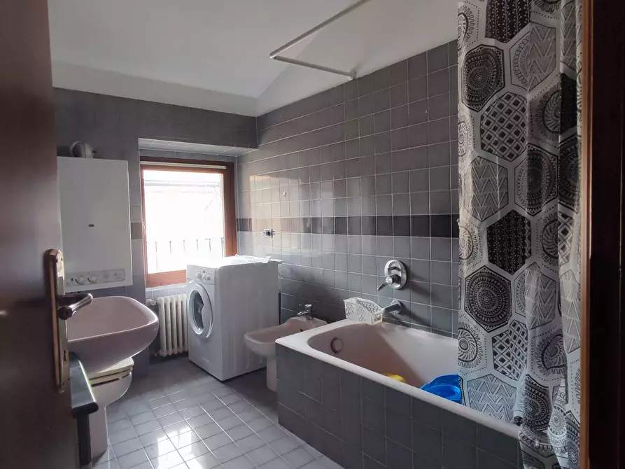 Immagine 24 di Attico in affitto  in VIA ROMA a Sarnico