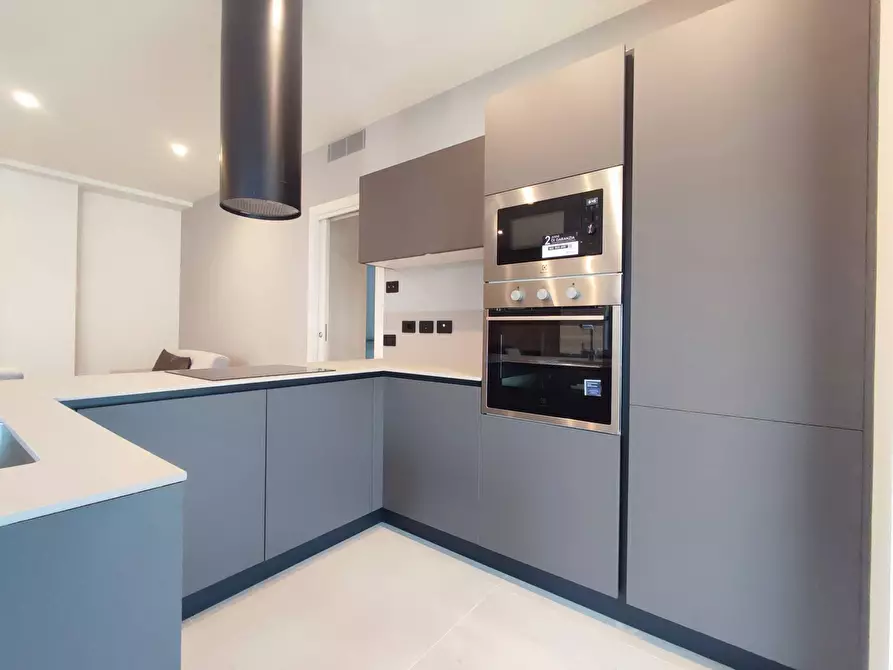 Immagine 5 di Appartamento in affitto  a Sarnico