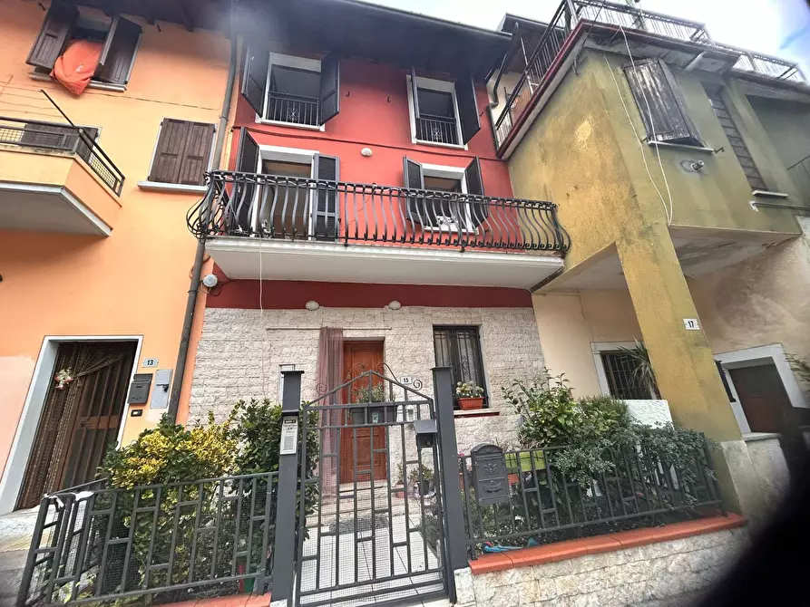 Immagine 1 di Casa indipendente in vendita  in via marcolini a Polaveno