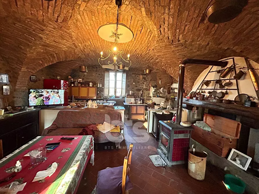 Immagine 24 di Rustico / casale in vendita  in via formica a Adro