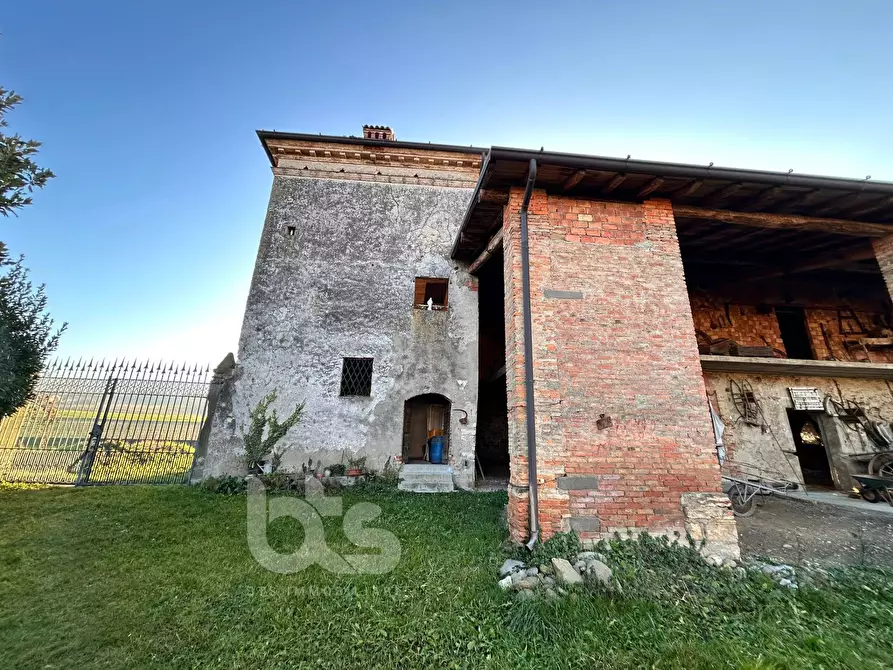 Immagine 27 di Rustico / casale in vendita  in via formica a Adro