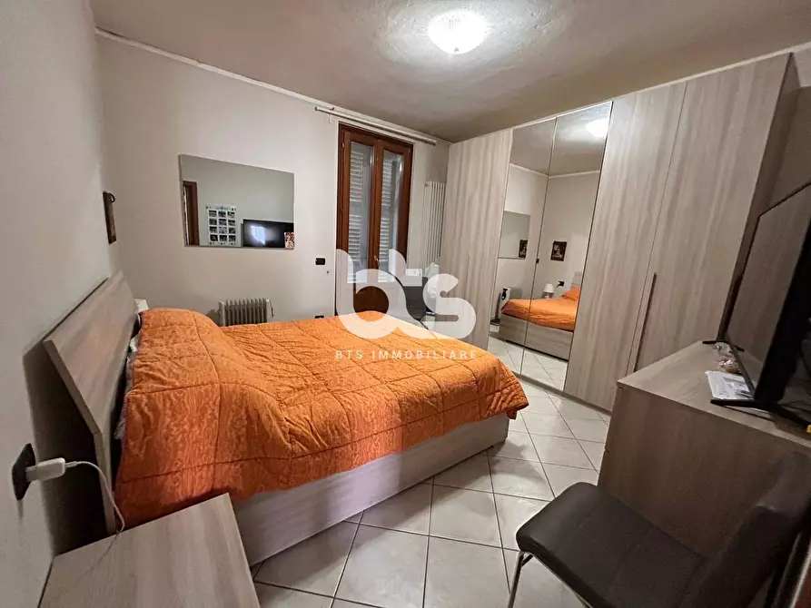 Immagine 16 di Camera in vendita  in via martiri della libertà a Paratico