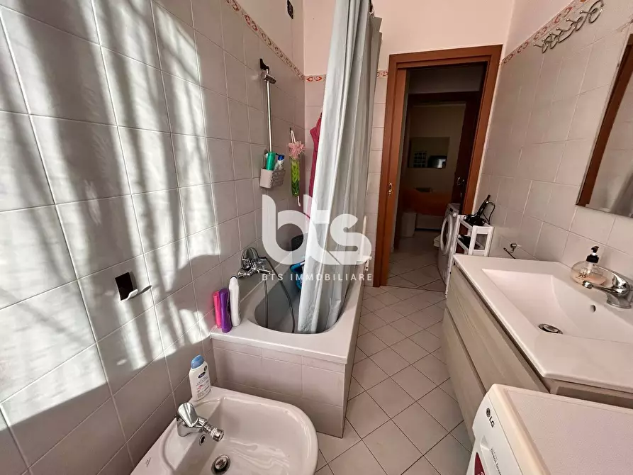 Immagine 11 di Camera in vendita  in via martiri della libertà a Paratico