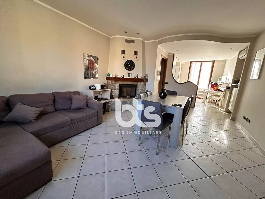 Immagine 9 di Camera in vendita  in via martiri della libertà a Paratico