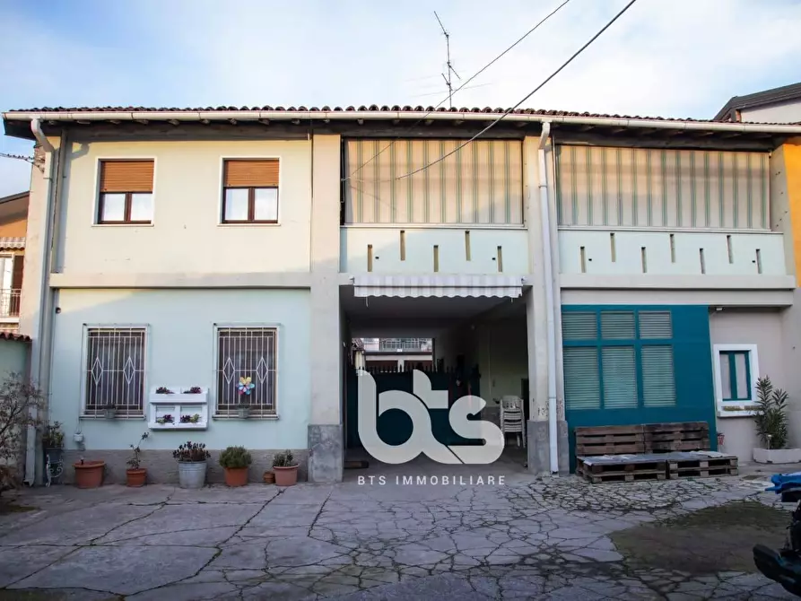 Immagine 1 di Camera in vendita  in via xx settembre a Flero