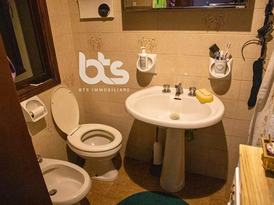 Immagine 17 di Camera in vendita  in via xx settembre a Flero