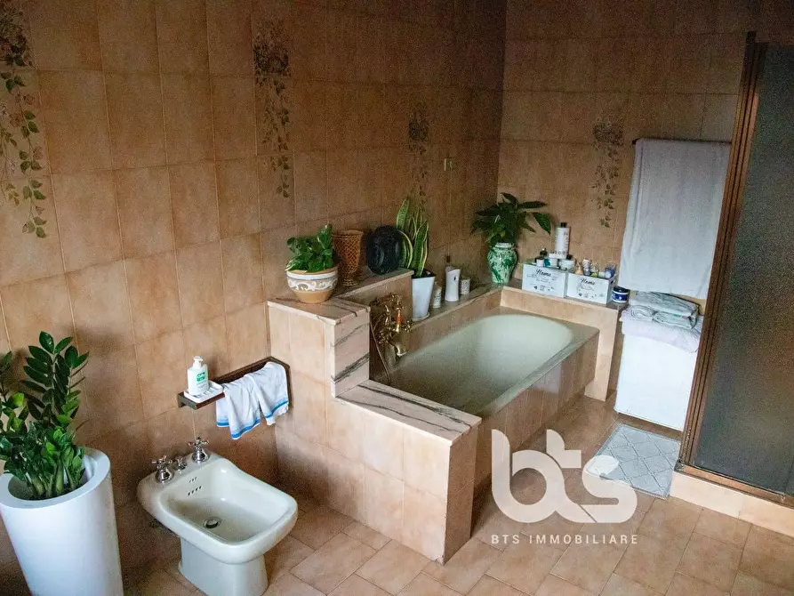 Immagine 19 di Camera in vendita  in via xx settembre a Flero