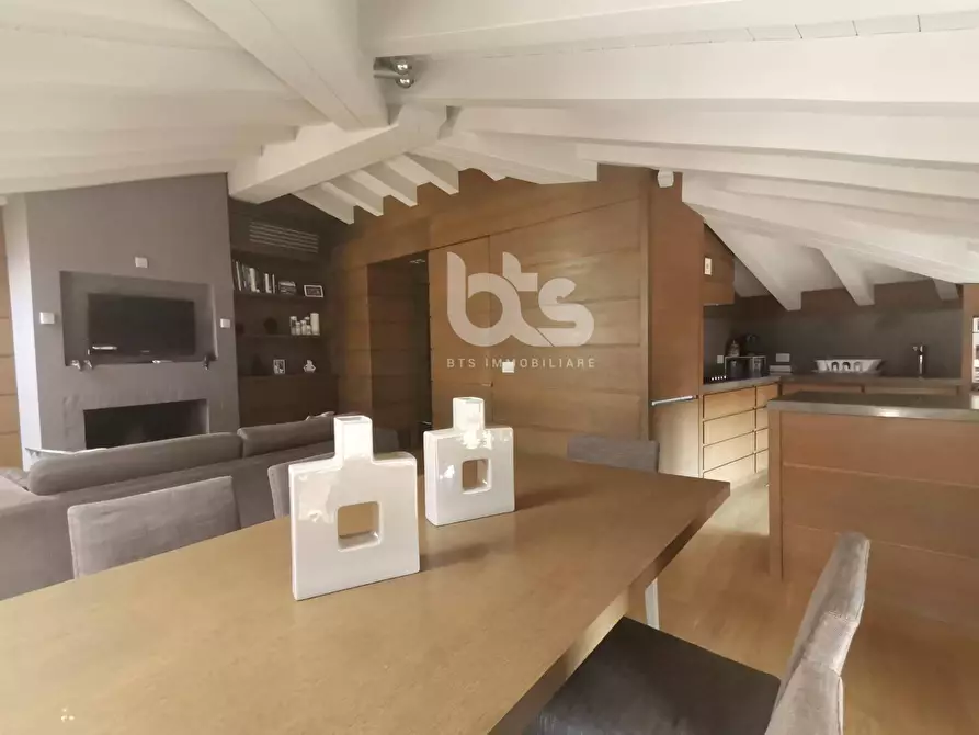 Immagine 3 di Attico in vendita  in VIA DUOMO a Iseo