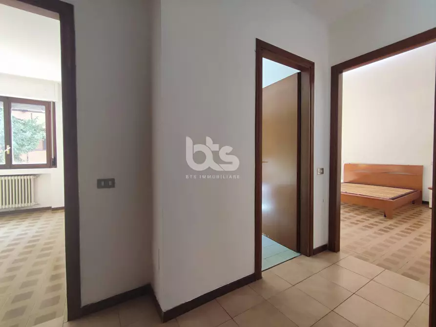 Immagine 9 di Appartamento in vendita  in Via Roma a Capriolo