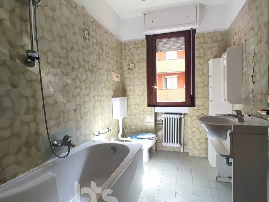 Immagine 14 di Appartamento in vendita  in Via Roma a Capriolo