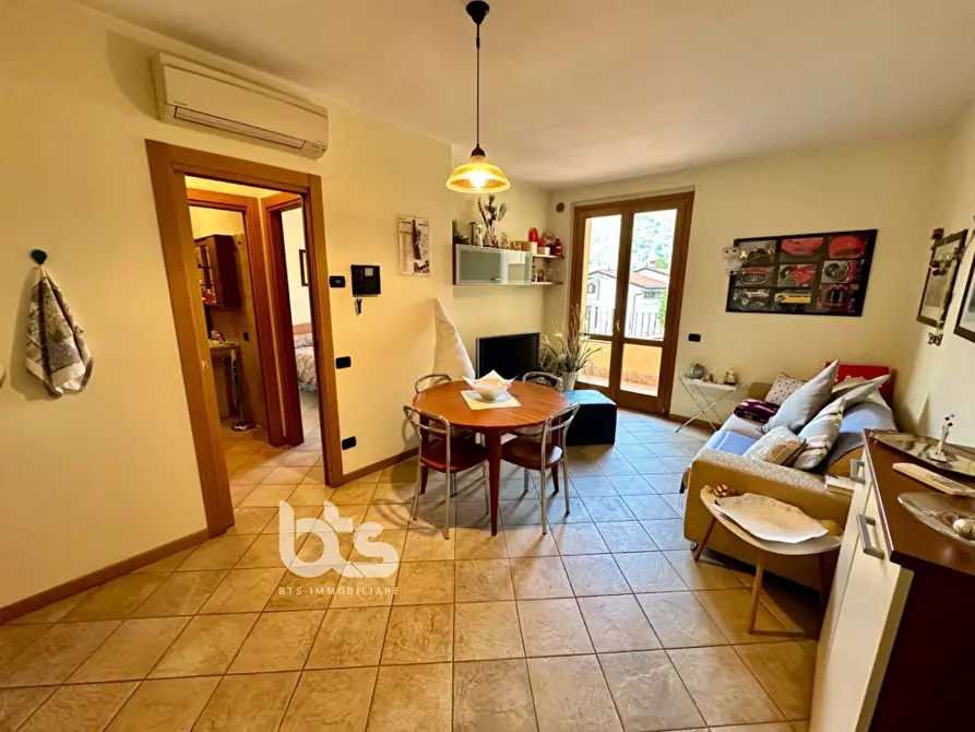 Immagine 2 di Attico in vendita  in Via Papa Paolo VI a Paratico