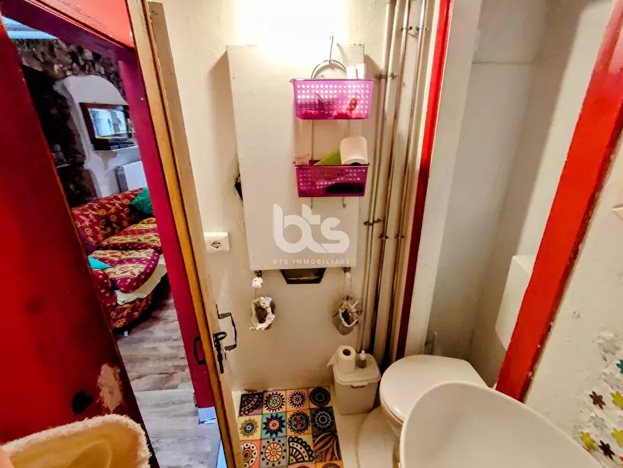 Immagine 6 di Camera in vendita  in via blaghi a Adrara San Rocco