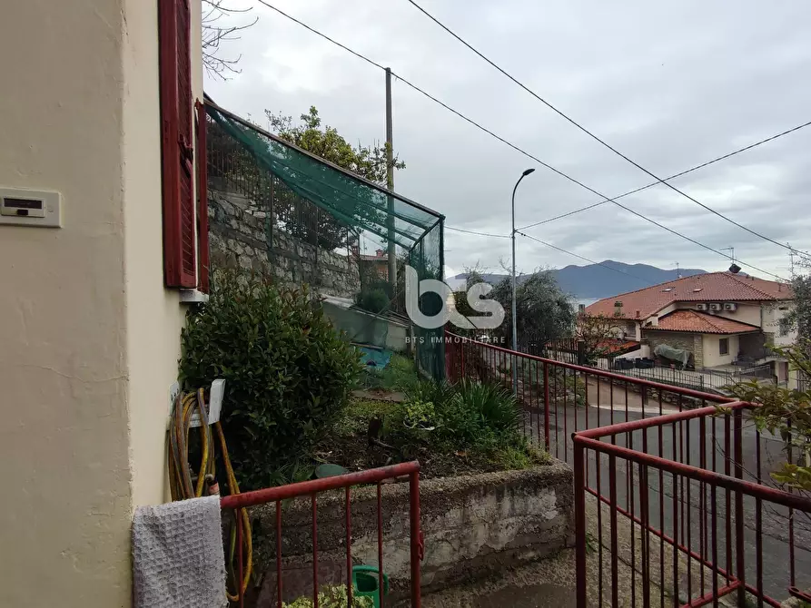 Immagine 15 di Casa indipendente in vendita  in campitino a Predore