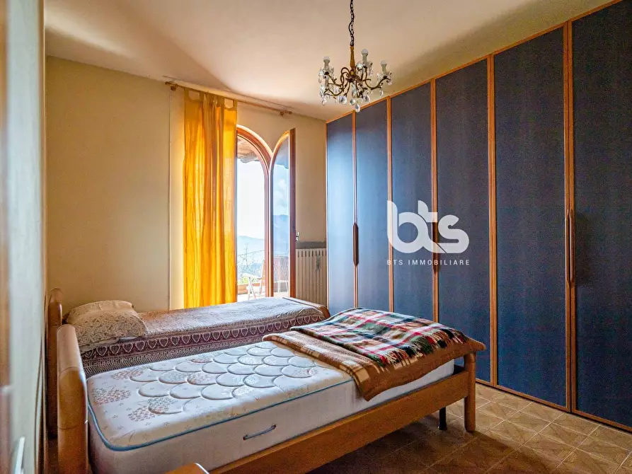 Immagine 19 di Villa in vendita  in Via strada del colle a Gandosso