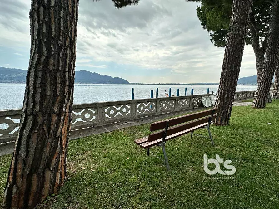 Immagine 22 di Appartamento in vendita  in via leopoldo gentili a Predore