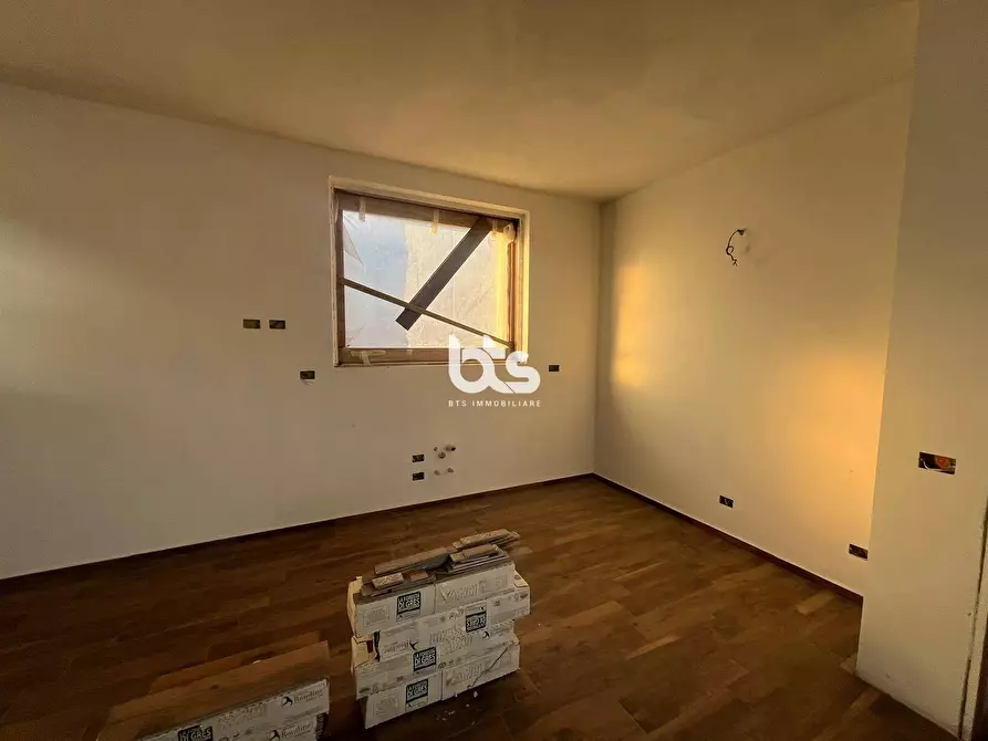 Immagine 14 di Villa in vendita  in via vincenzo bellini a Castelli Calepio