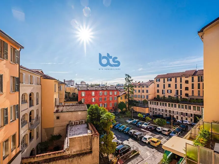 Immagine 6 di Appartamento in vendita  in via borfuro a Bergamo