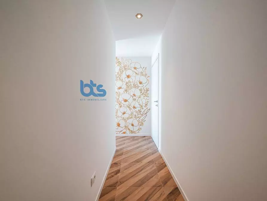 Immagine 4 di Appartamento in vendita  in via Borfuro a Bergamo