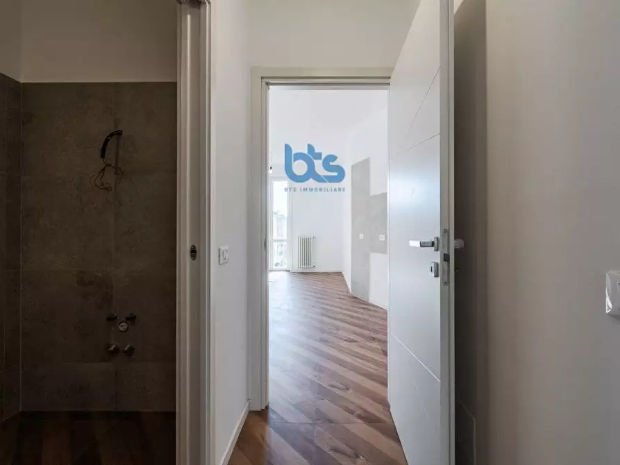 Immagine 14 di Appartamento in vendita  in via Borfuro a Bergamo