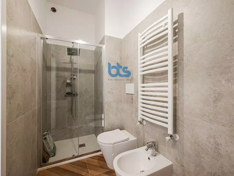 Immagine 19 di Appartamento in vendita  in via Borfuro a Bergamo