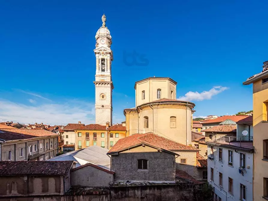 Immagine 24 di Appartamento in vendita  in via Borfuro a Bergamo