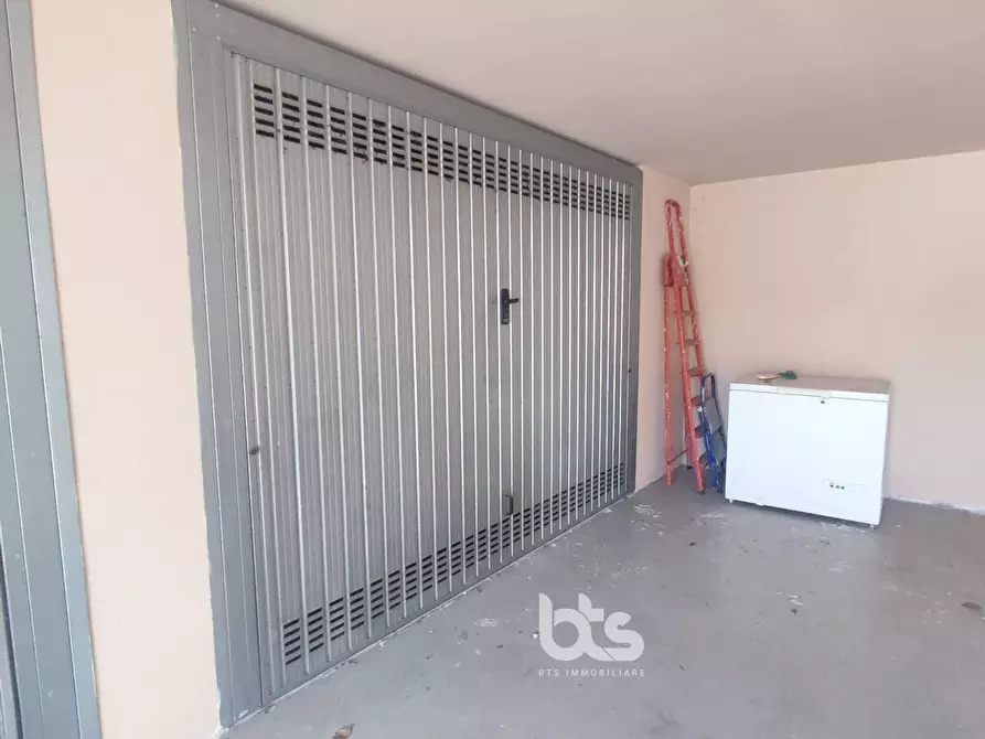 Immagine 22 di Appartamento in vendita  in via solarolo a Villongo