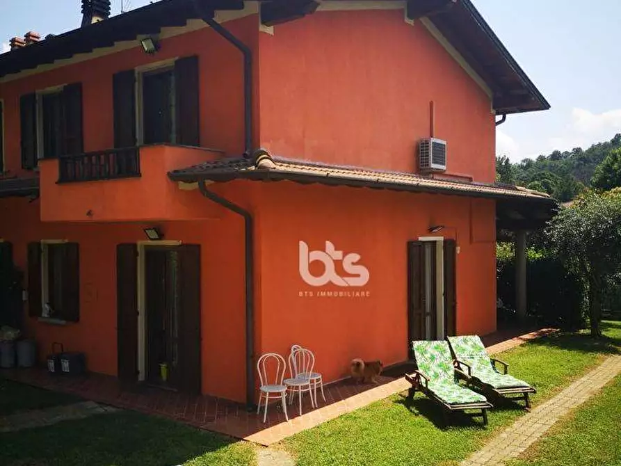 Immagine 1 di Villa in vendita  in Via don lorenzo Milani a Provaglio D'iseo