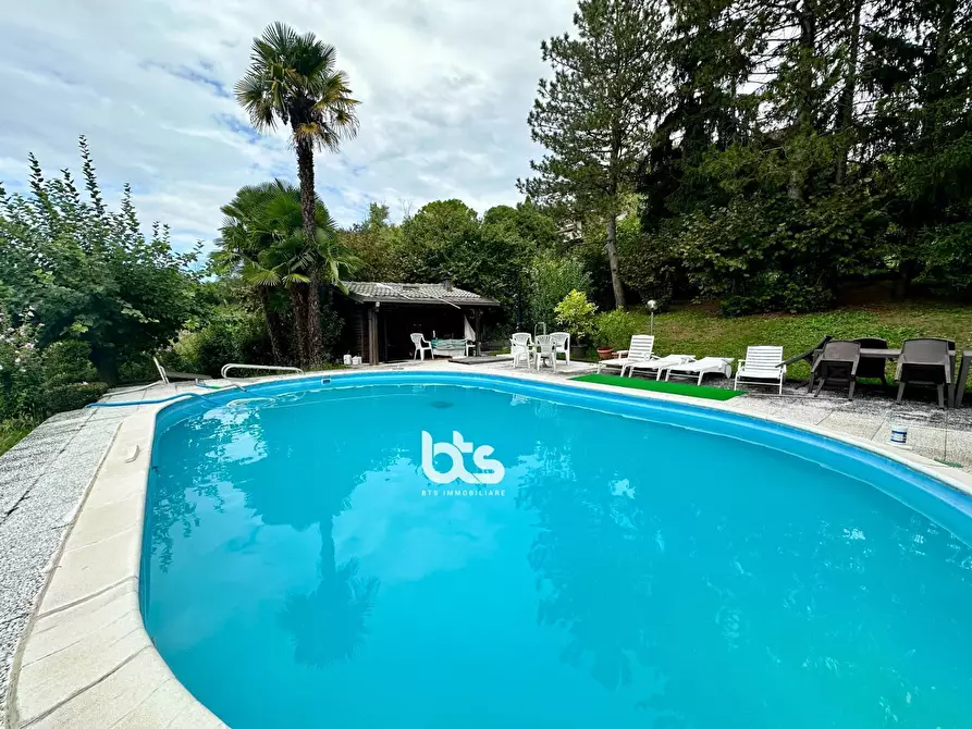 Immagine 4 di Villa in vendita  in Via Dante Alighieri a Capriolo