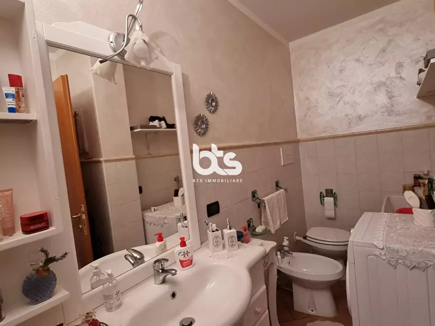 Immagine 27 di Appartamento in vendita  in Largo Ochi a Capriolo