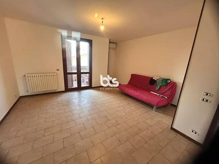 Immagine 2 di Appartamento in vendita  in via marzabotto a Corte Franca