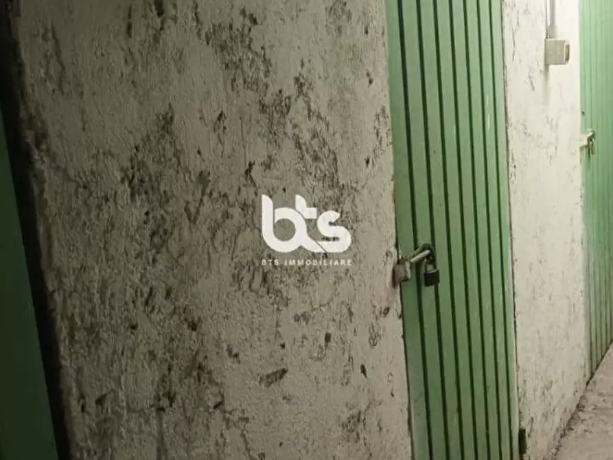 Immagine 5 di Appartamento in vendita  in via wortley a Costa Volpino