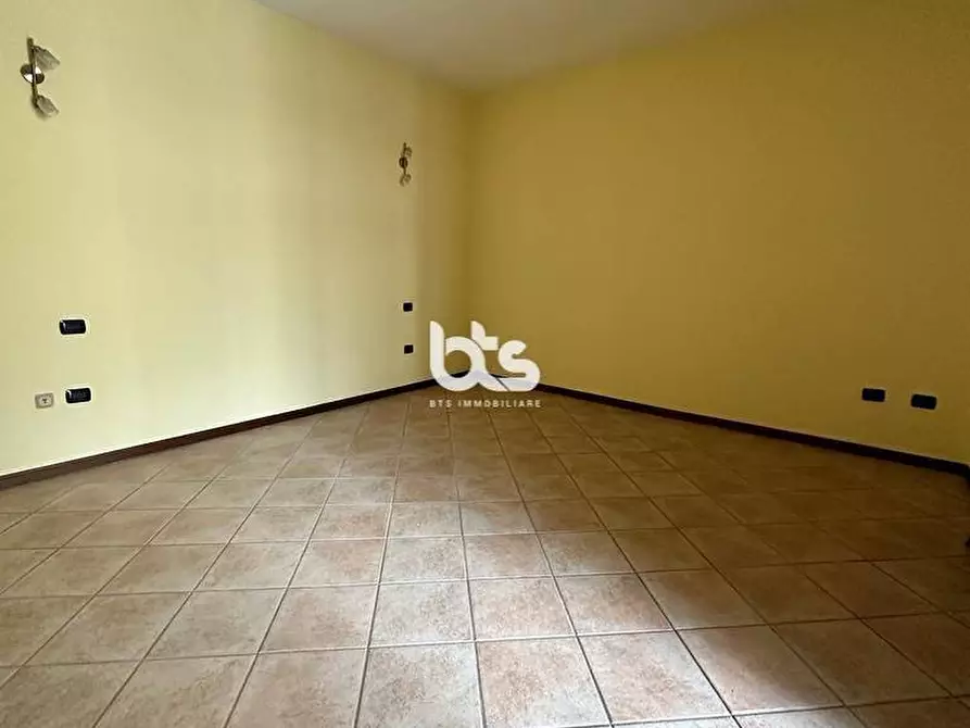 Immagine 4 di Appartamento in vendita  in via foina a Monticelli Brusati