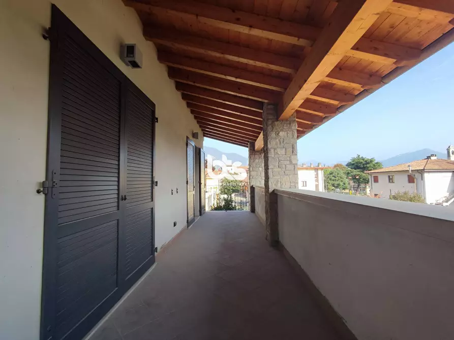 Immagine 17 di Villa in vendita  in VIA Sandro Pertini a Iseo