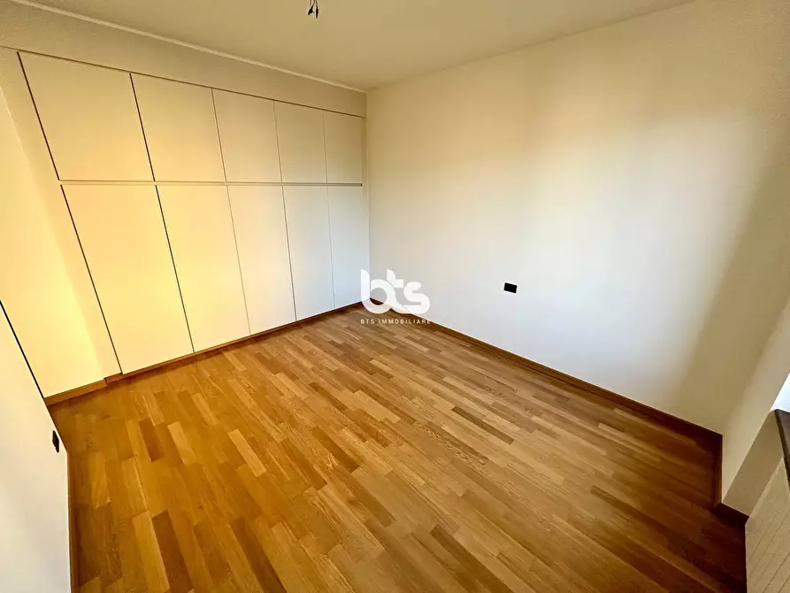 Immagine 9 di Appartamento in vendita  in Viale Roma a Sarnico