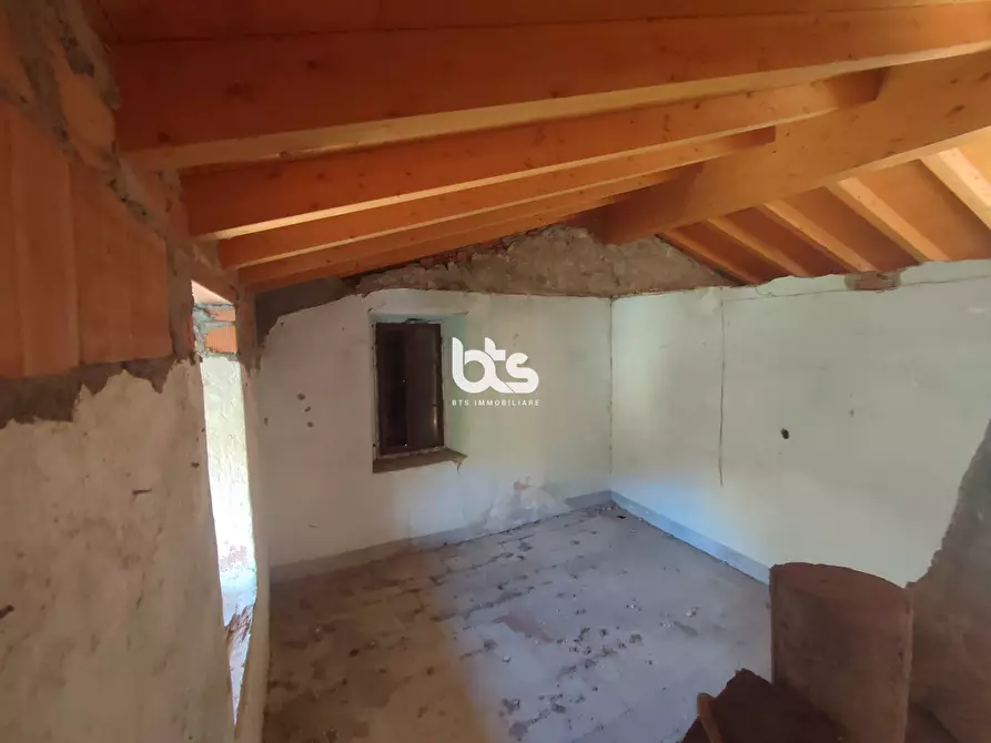 Immagine 22 di Rustico / casale in vendita  in località trussano a Vigolo