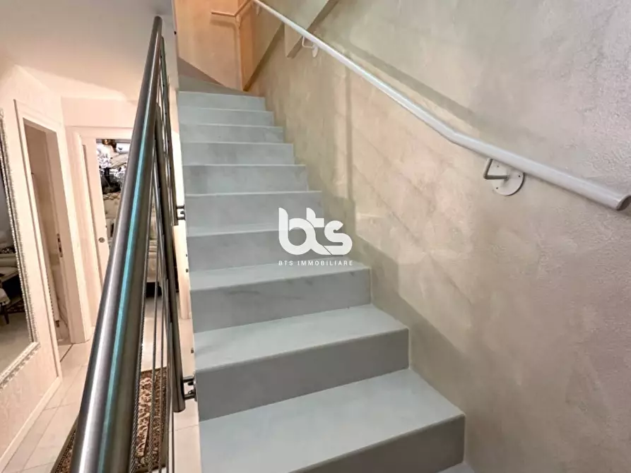 Immagine 14 di Appartamento in vendita  in Via Amora a Aviatico