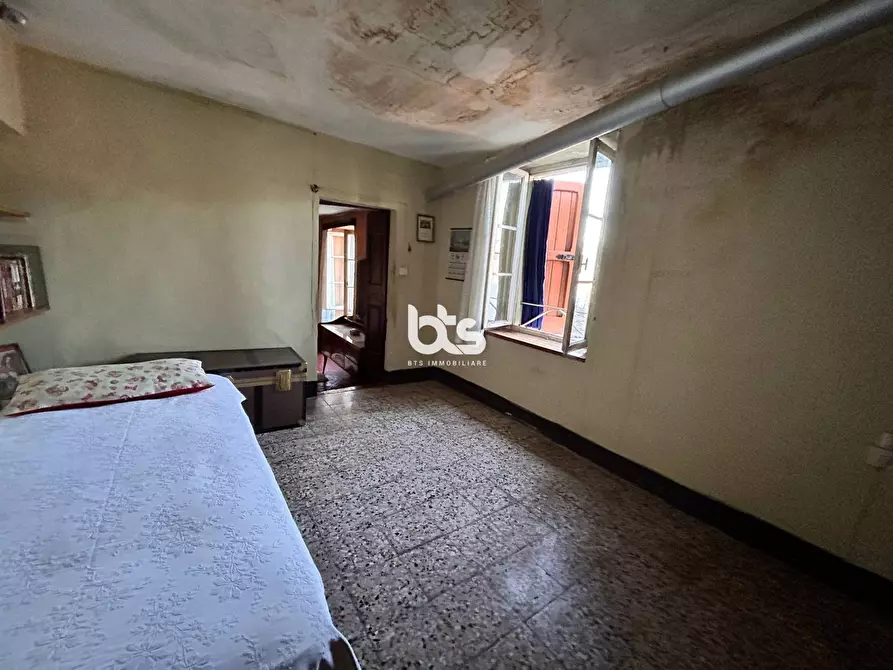 Immagine 20 di Rustico / casale in vendita  in via ponzano a Marone