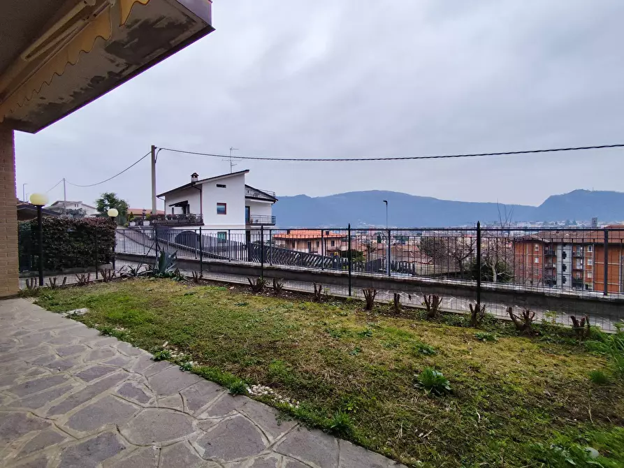 Immagine 5 di Appartamento in affitto  in via febo e isacco arcangeli a Sarnico