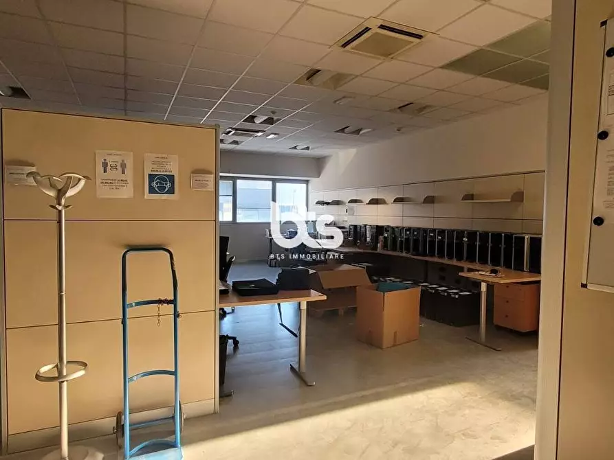 Immagine 10 di Capannone industriale in vendita  in via sant'anna a Rogno